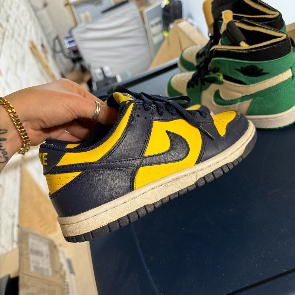 Low dunks - Picture 2 of 3